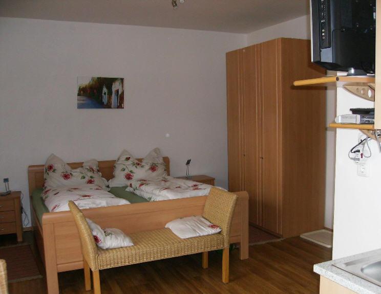 Weingut Zur Schlafmuetze Otel Herrnbaumgarten Oda fotoğraf